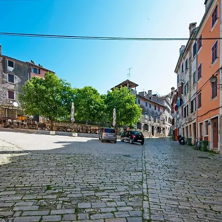 Charm Romantic Studio In Heart Of Downtown Appartement *
