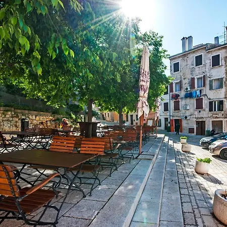 Charm Romantic Studio In Heart Of Downtown Appartement